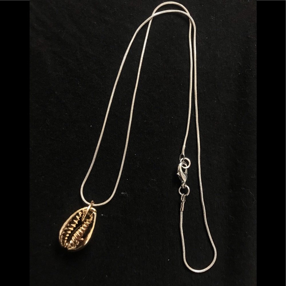 Shell Necklace